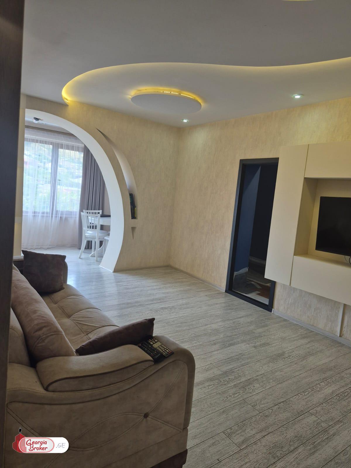 იყიდება ახალი გარემონტებული 3 ოთახიანი ბინა